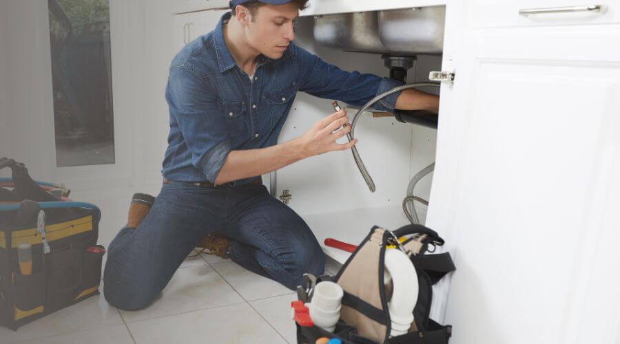 Local tankless water heater installation in Aledo, IL